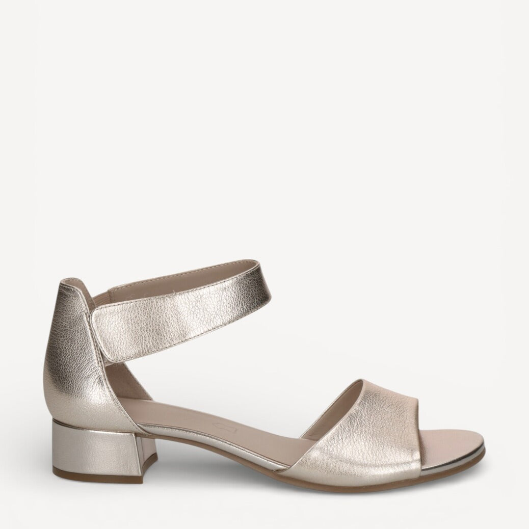 DAMES OPEN SCHOENEN-Goud leer