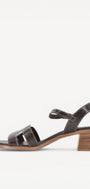 DAMES OPEN SCHOENEN-Bruin lak
