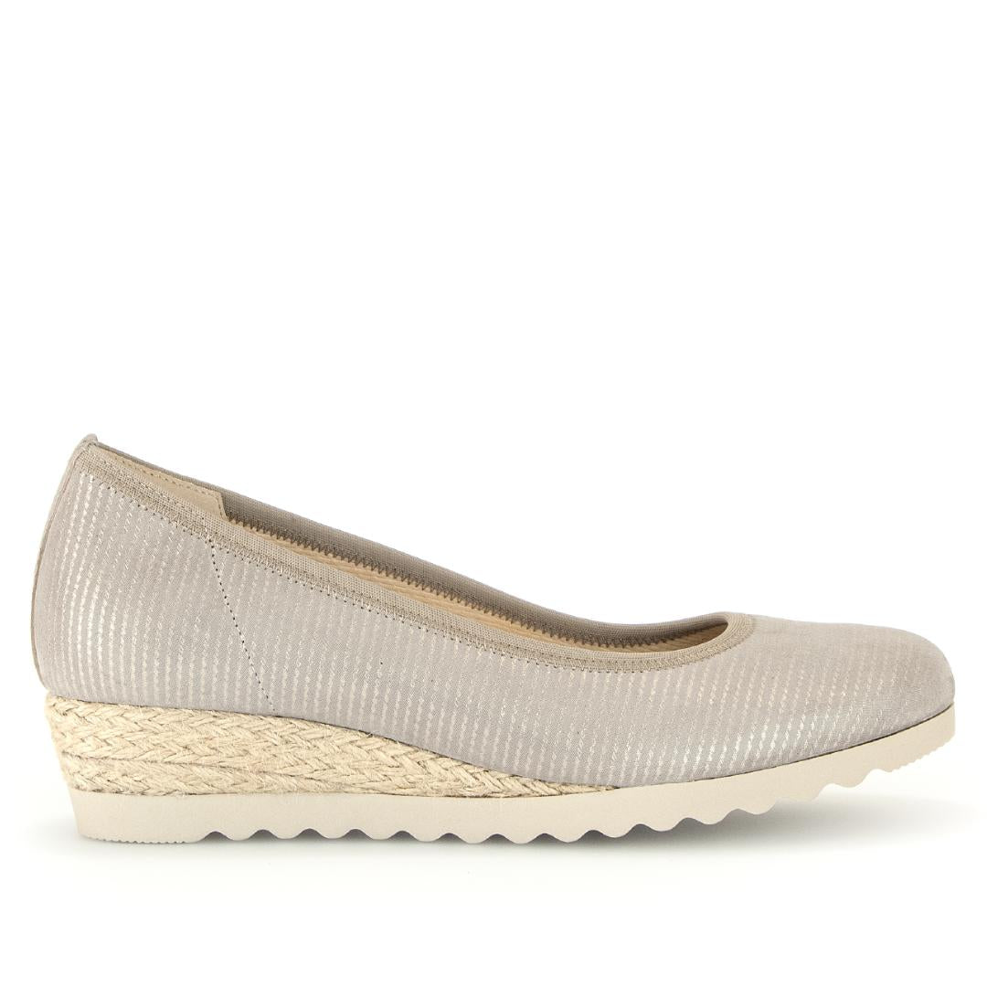 BALLERINAS + PUMPS-Beige suède/nubuck